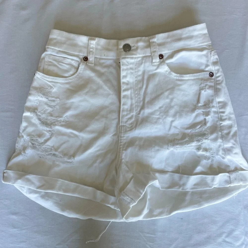 white high waisted jean shorts - Picture 1 of 5